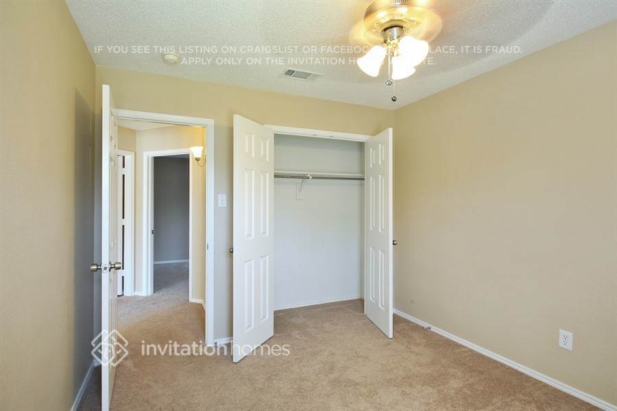 Building Photo - 614 St Eric Dr