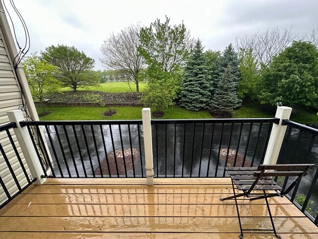 Building Photo - 482 Grosvenor Ln