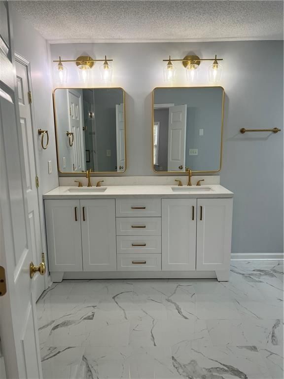 Building Photo - 501 Mullein Trace