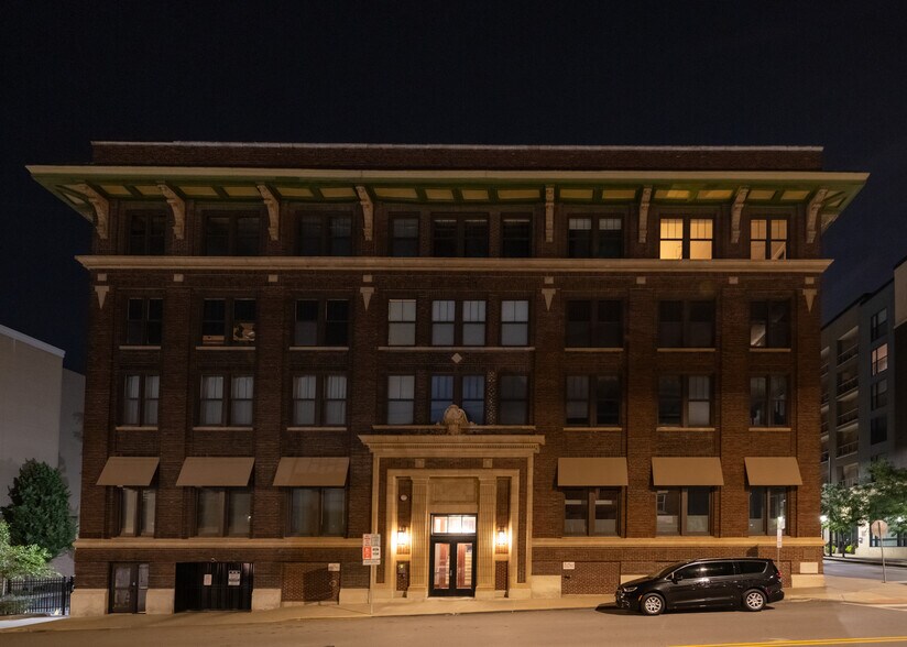 Building Photo - 523 Grand Blvd