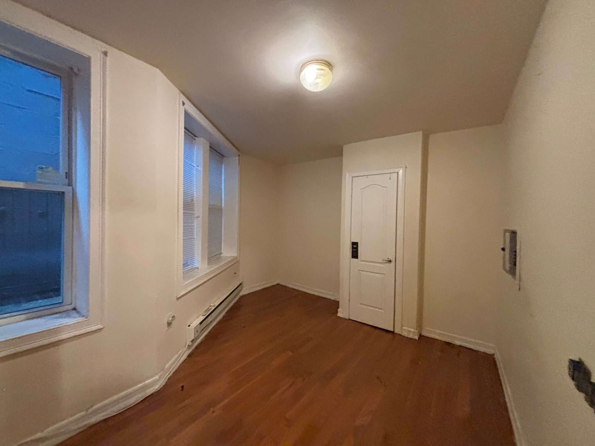 Building Photo - 5902 Madison St