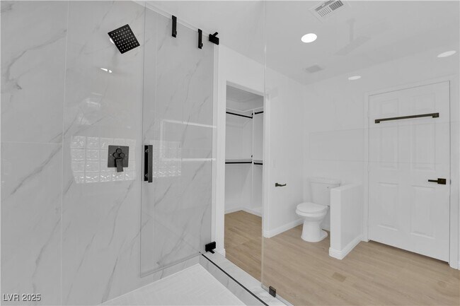 Building Photo - 5029 Tranquil Stream Ct