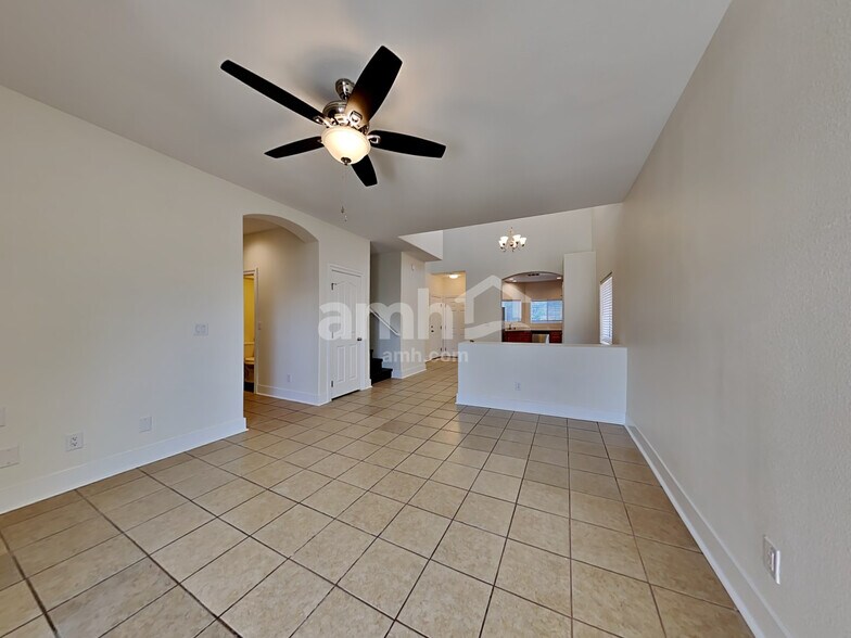 Building Photo - 2278 Laramine River Dr