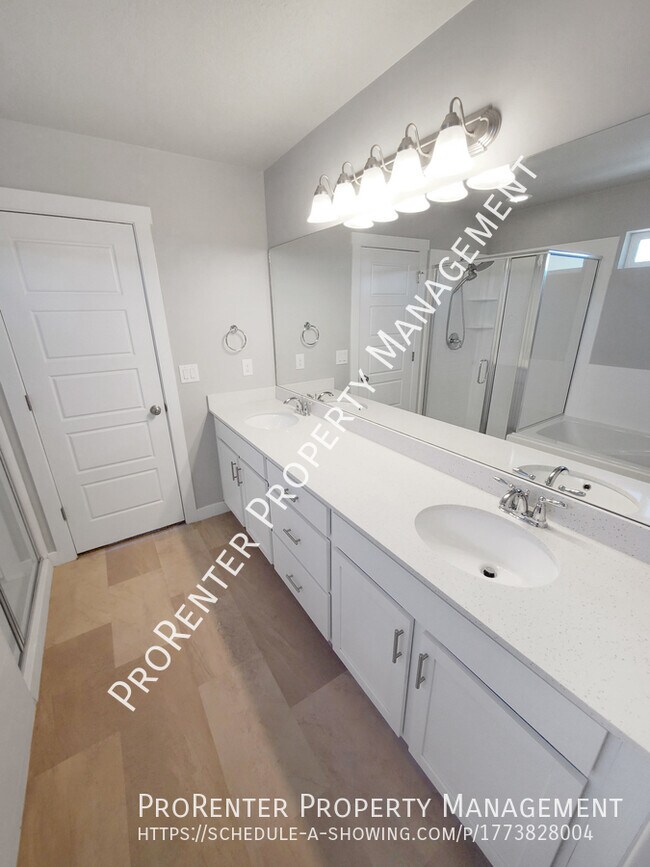 Building Photo - 1509 W 450 S