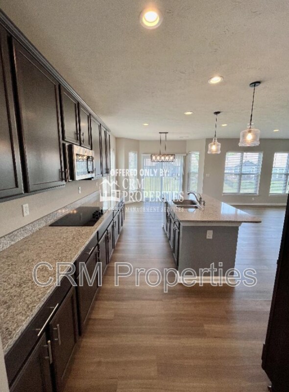 Building Photo - 1405 Sunbrook Ct
