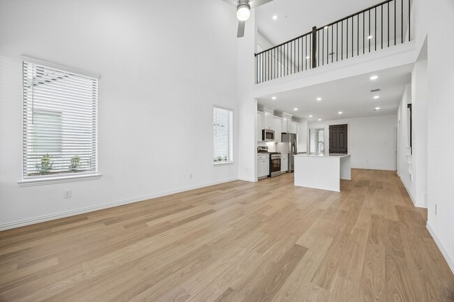 Building Photo - 3547 Pierce Ln