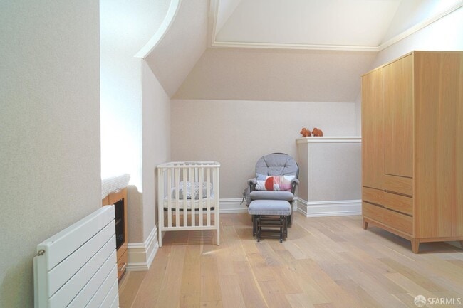 Building Photo - 2505 Divisadero St