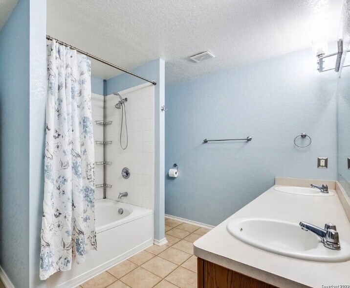 Building Photo - 9819 Placid Bay