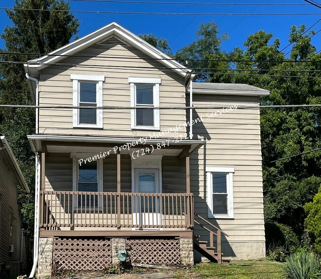 Primary Photo - 2727 9th Ave