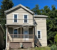 Building Photo - 2727 9th Ave