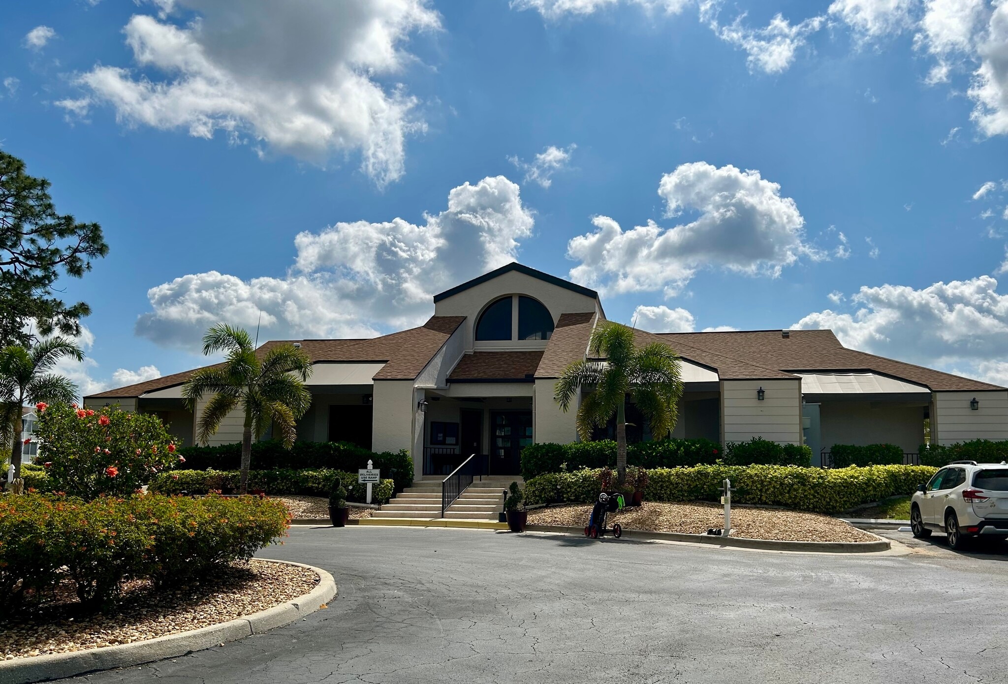 club house - 17280 Eagle Trce