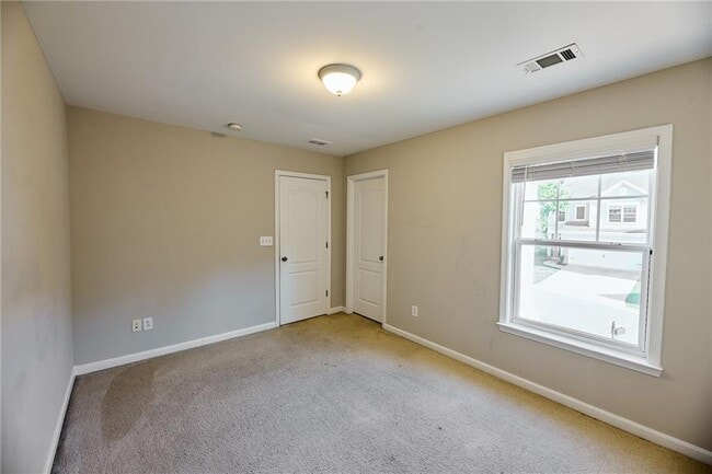 Building Photo - 5930 Falls Landing Dr