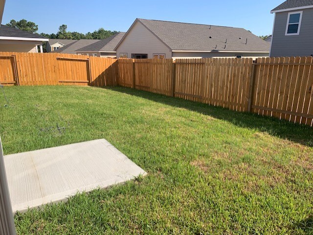 Building Photo - 107 Bering Dr