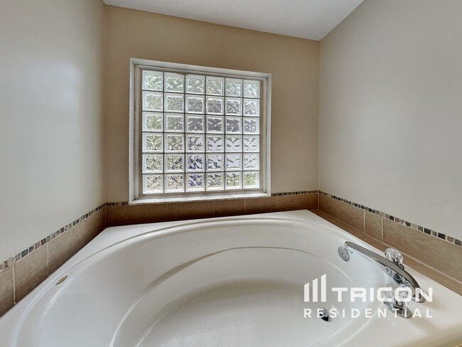 Building Photo - 1261 Dockside Dr