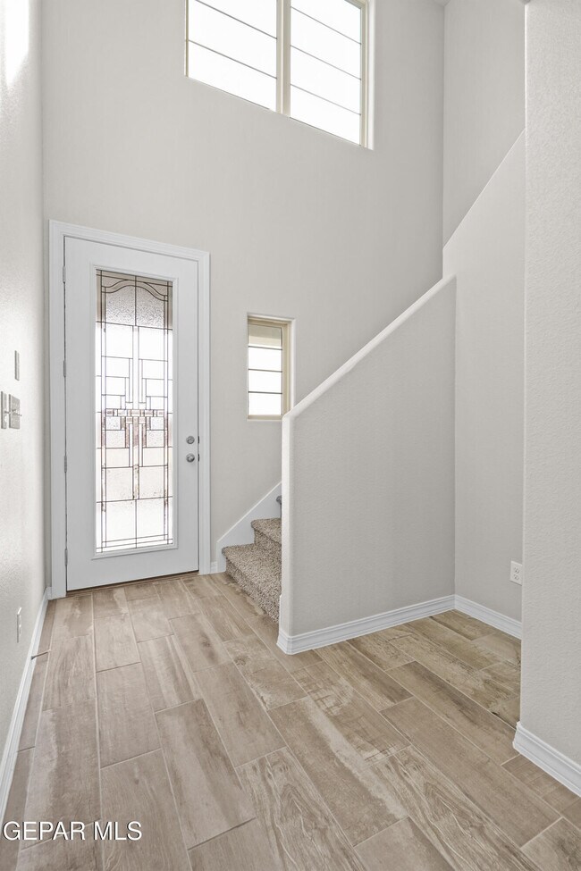 Building Photo - 7437 Schweitz Ct