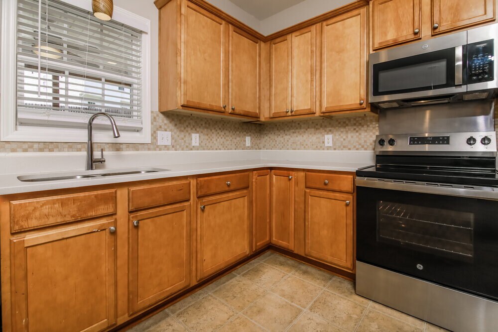 Building Photo - 1238 Braemar Highland Dr