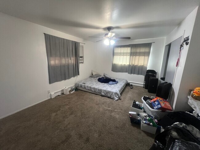 Building Photo - Golden Ridge Apartments