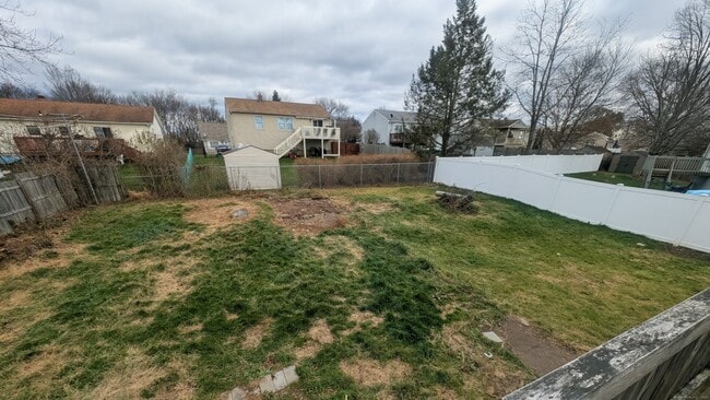 Building Photo - 30 Cardinal Ln