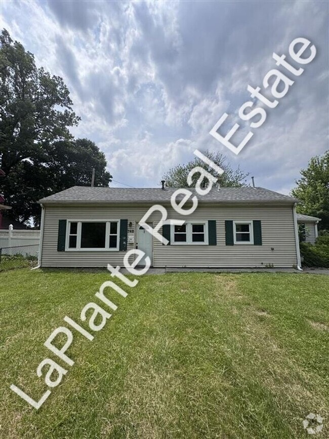 Building Photo - Cute Home on Large Lot for Rent