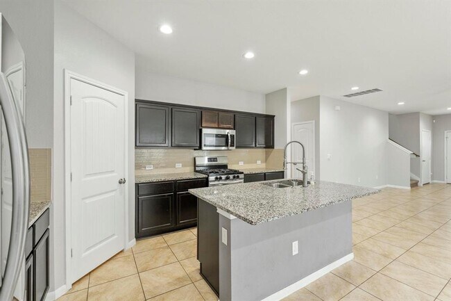 Building Photo - 6616 Janes Ranch Rd