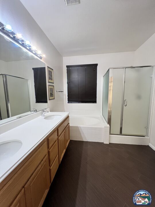 Building Photo - 1220 Mc Millin St