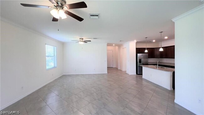 Building Photo - 14060 Vindel Cir