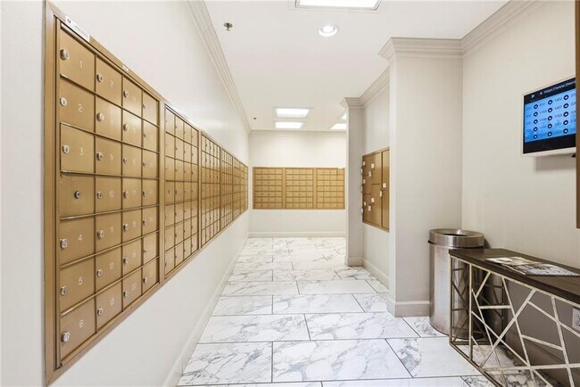 Building Photo - 2870 Pharr Ct S Northwest