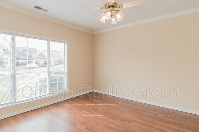 Building Photo - 1434 Amberley Woods Cv