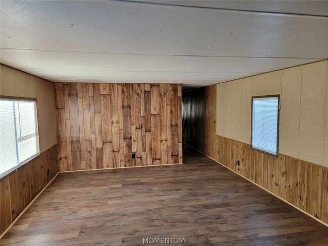 Building Photo - 1692 Williams Dr