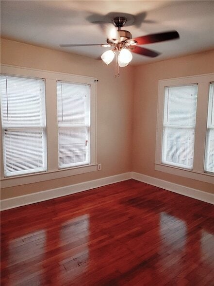 Building Photo - 5813 Llano Ave