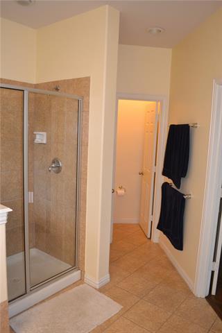 Building Photo - 1708 Glen Aerie Dr