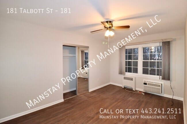 Building Photo - 181 Talbott St