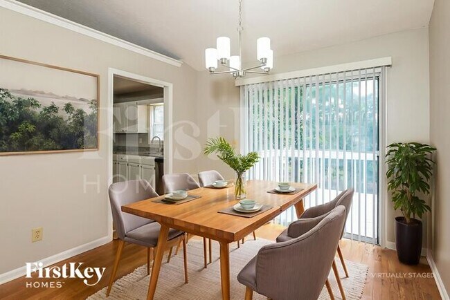 Building Photo - 2132 Cheyenne Ln NW