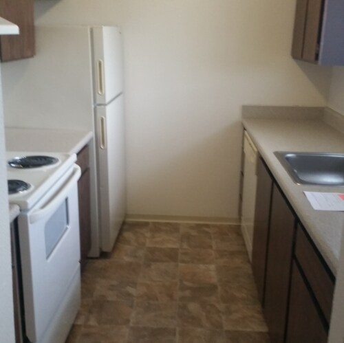 Building Photo - Willow Glen Apartments - 1 bedroom