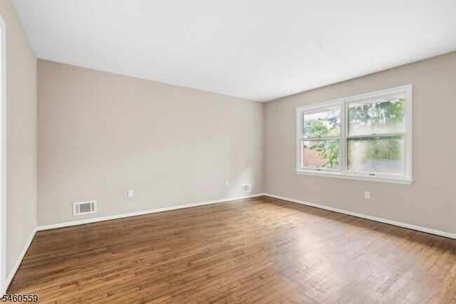 Building Photo - 415 Morningside Ave