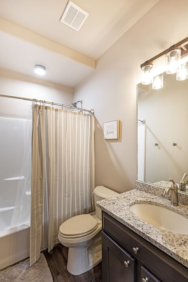 Building Photo - Fully Furnished