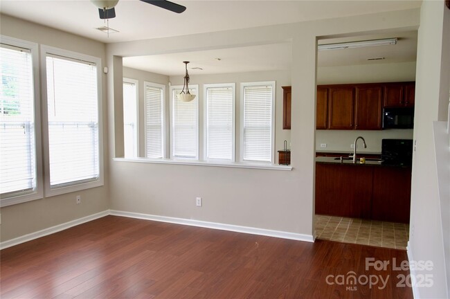 Building Photo - 14813 Provence Ln