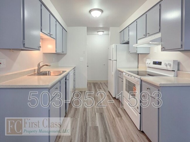 Building Photo - 1402 NE 186th Ave