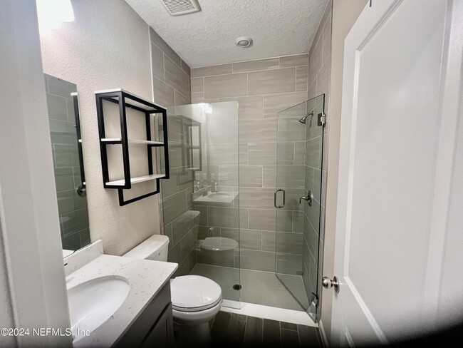 Building Photo - 7512 Chervil St