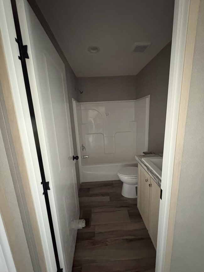 Building Photo - 201 Addison St