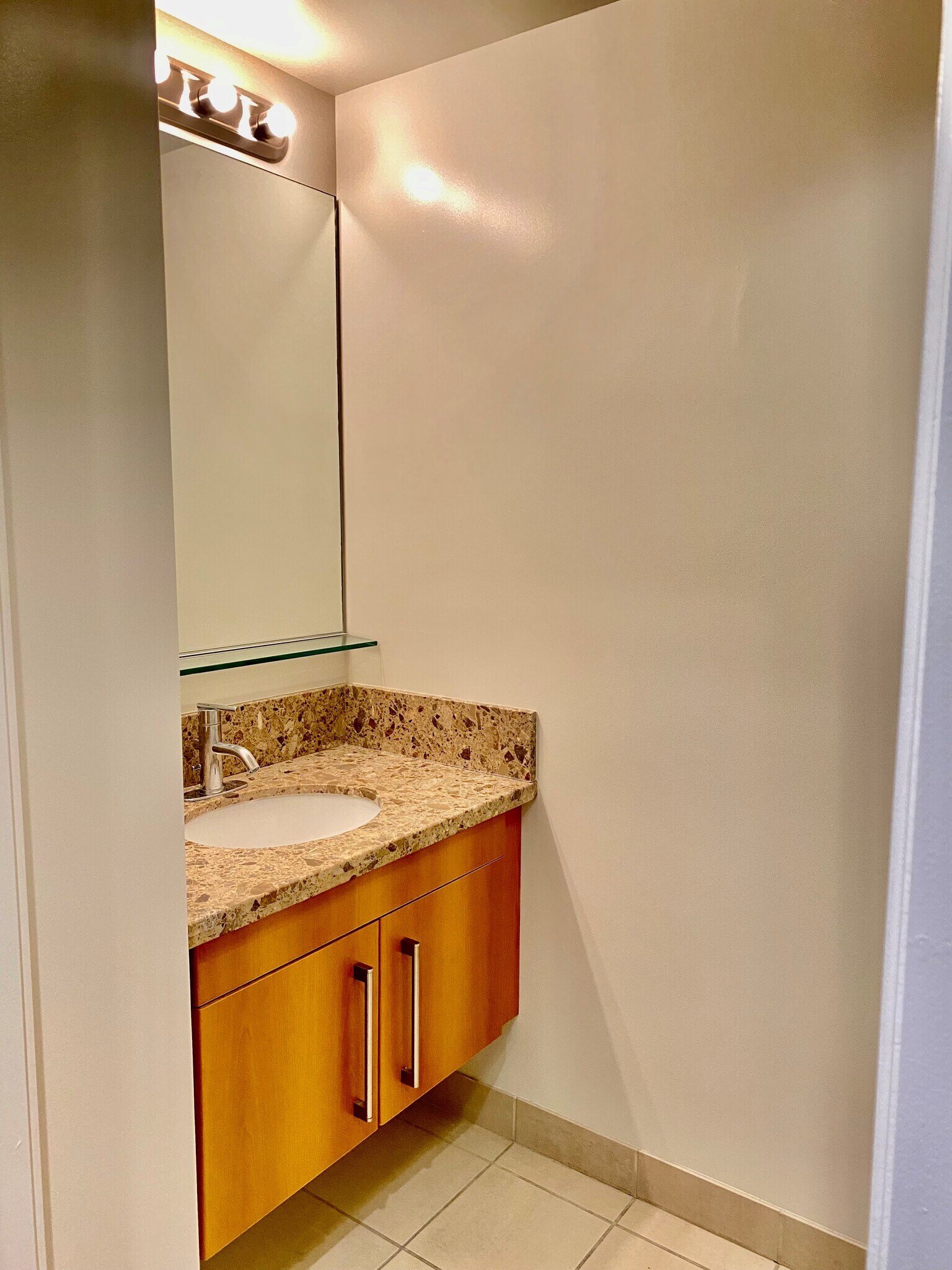 Powder room - 350 11th Ave