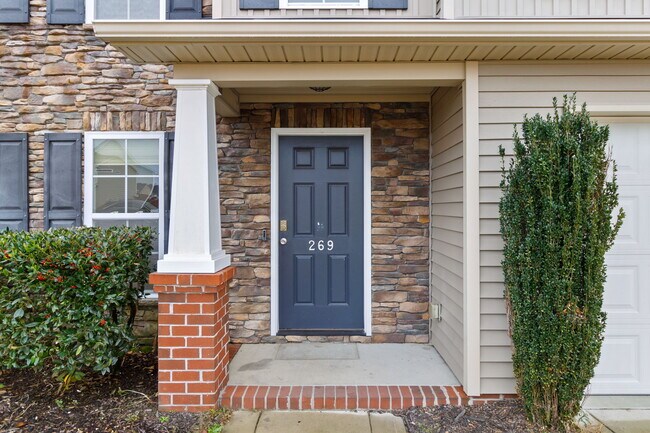 Building Photo - 269 Declaration Dr