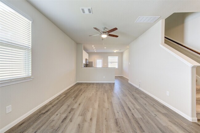 Building Photo - 2534 Sturgeon Wy