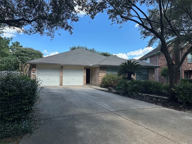 Building Photo - 17234 Rancho Verde Way