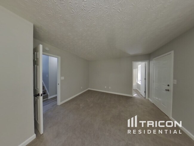 Building Photo - 1162 St Phillips Ct