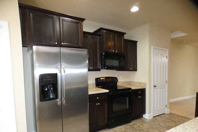 Building Photo - 3-Bedroom Home + Office/Flex Space