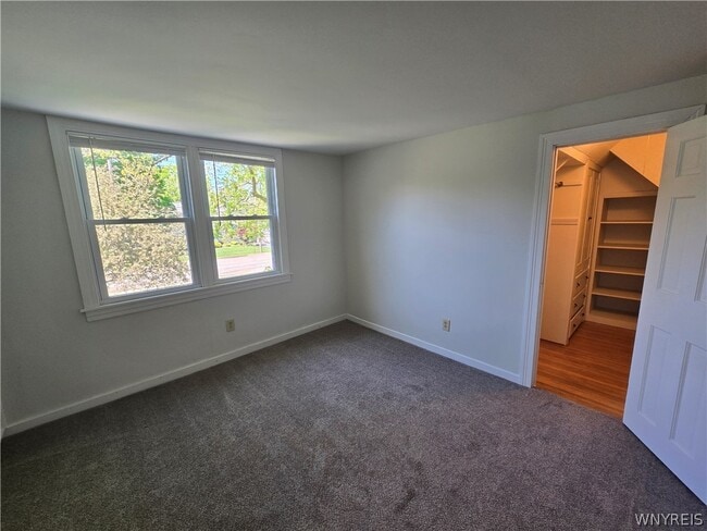 Building Photo - 4289 Harris Hill Rd