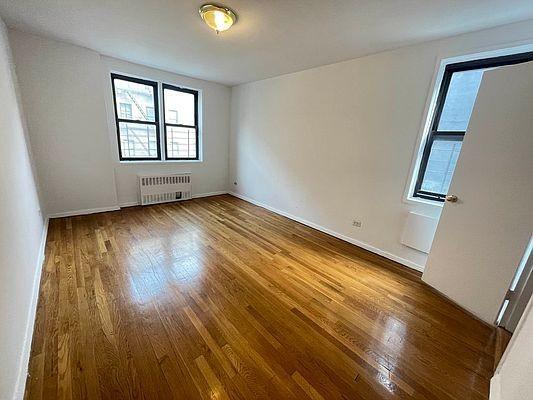 Building Photo - 1 bedroom in BRONX NY 10452