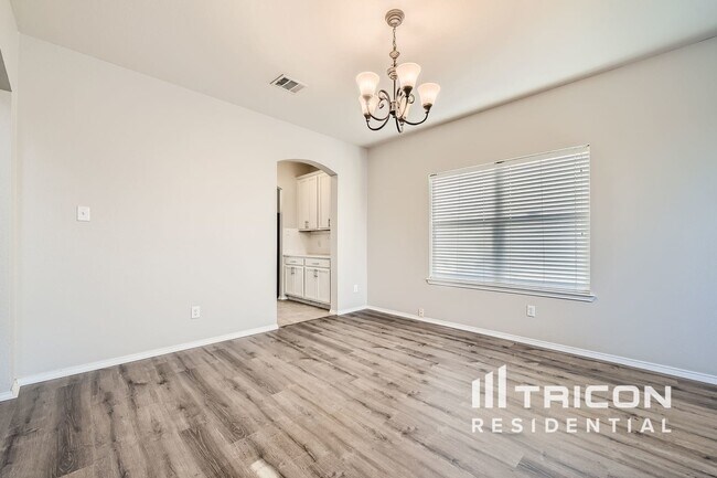 Building Photo - 6269 Trinity Creek Dr
