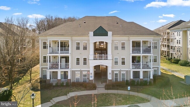Building Photo - 13304 Kilmarnock Way